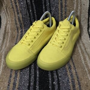 VANS Old Skool Yellow Translucent Sole Sneakers Women’s Size 7.5